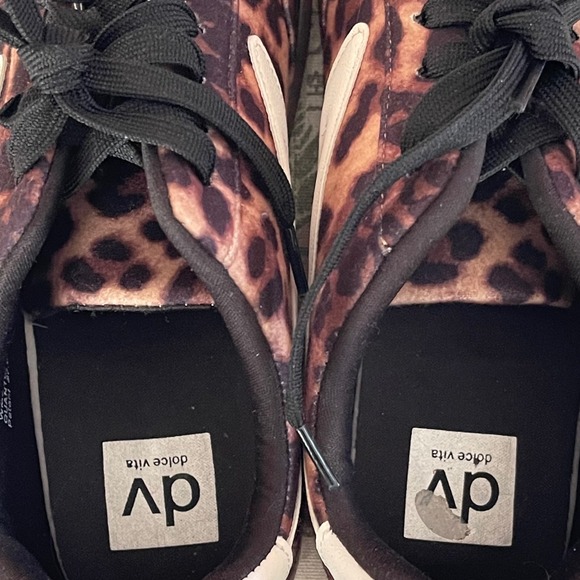 dv Dolce Vita Quantum Charm Leopard Print Sneakers Brown Black White Womens 9.5 - Picture 4 of 8